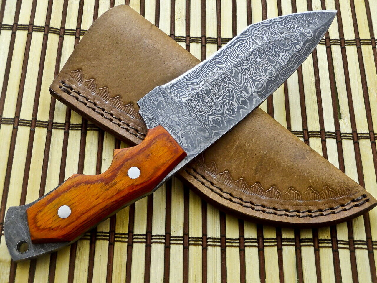 CUSTOM HANDMADE DAMASCUS TRACKER KNIFE WITH LEATHER SHEATH