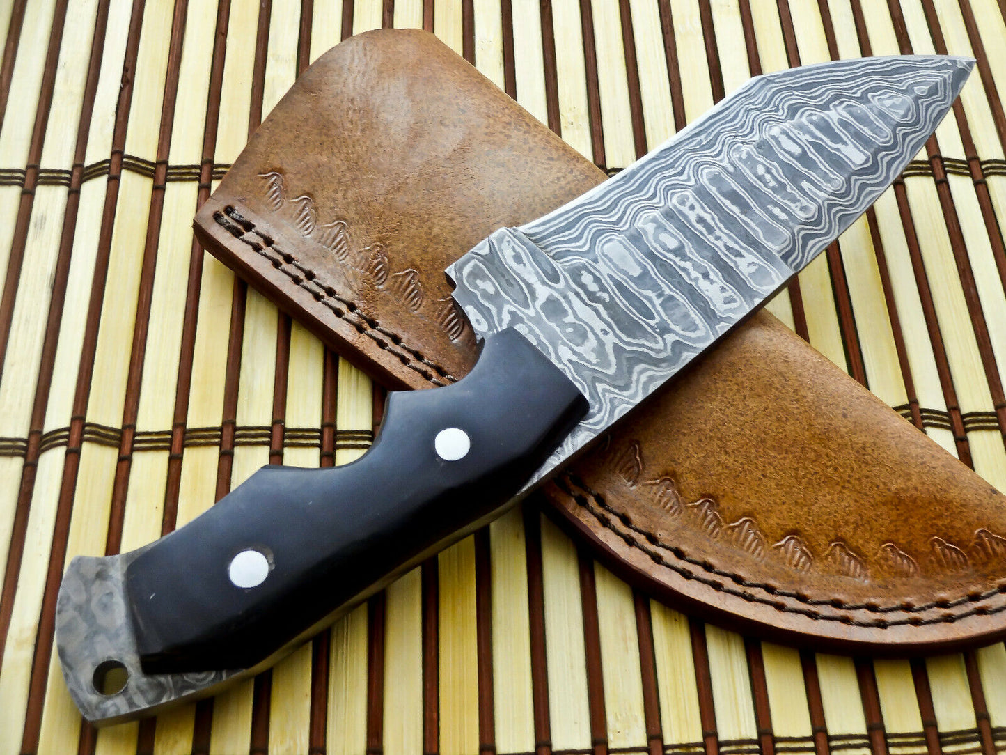 CUSTOM HANDMADE DAMASCUS TRACKER KNIFE WITH LEATHER SHEATH