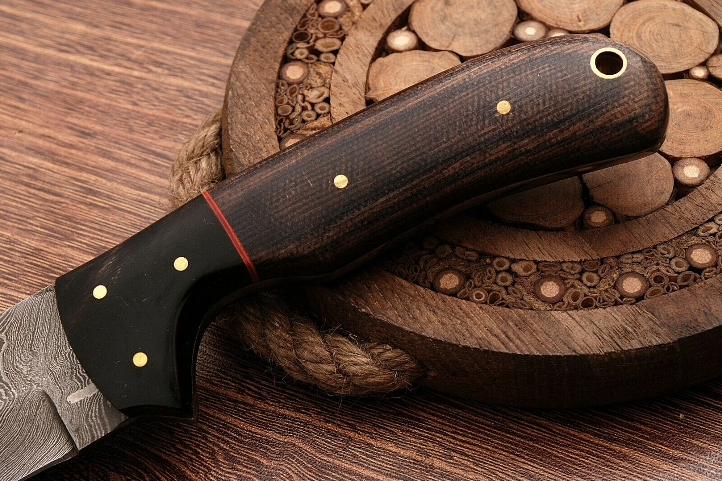 Handmade Damascus Steel Skinner Knife – Micarta Handle with Leather Sheath