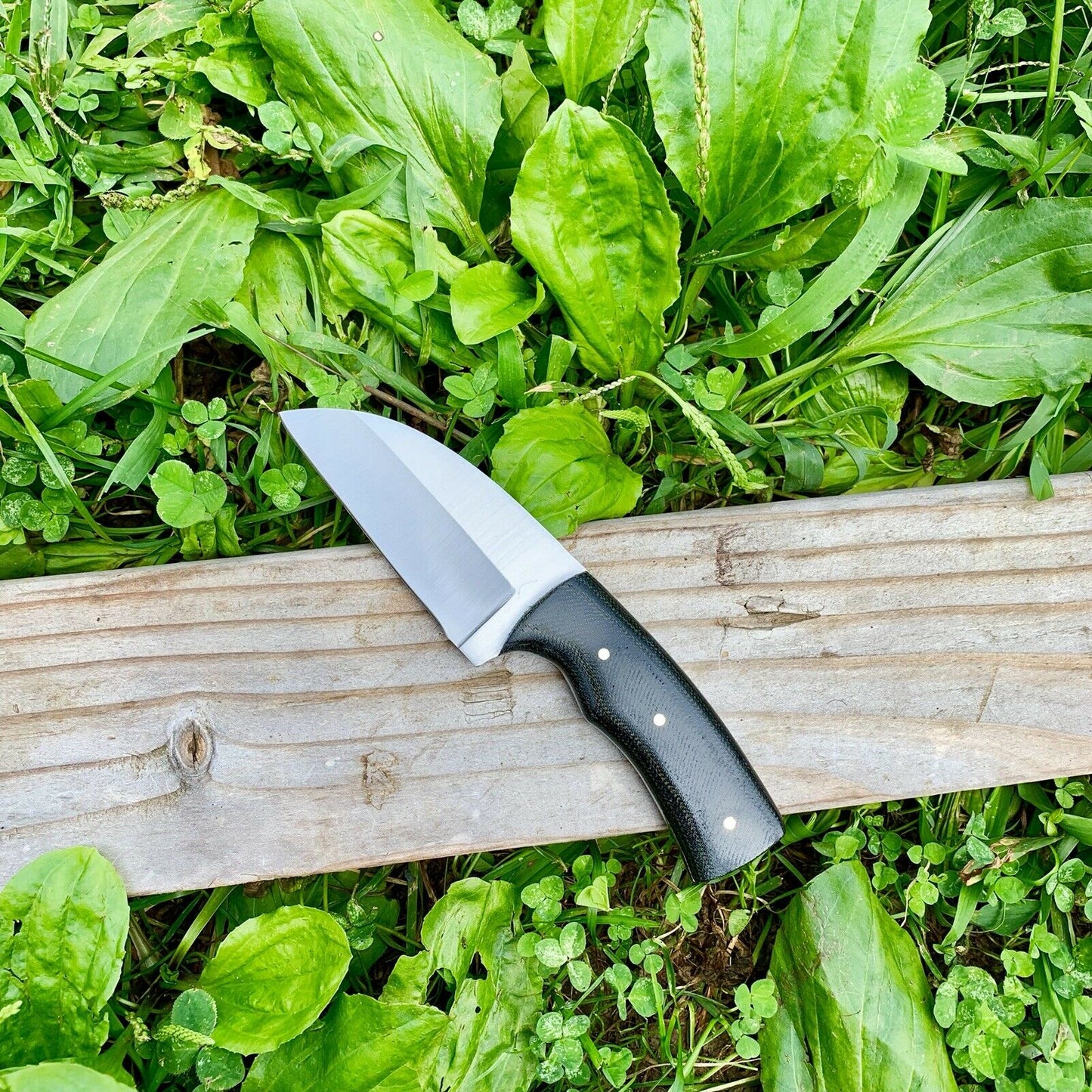 CUSTOM HANDMADE D2 STEEL HUNTING KNIFE HANDLE MICARTA