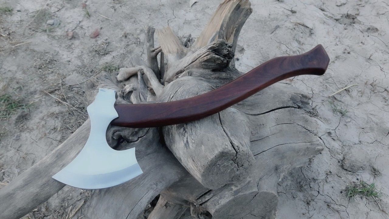 VINTAGE SPIKE THROWING AXE HATCHET BEARDED COMBAT WALNUT WOOD - RAZOR SHARP - NB CUTLERY LTD