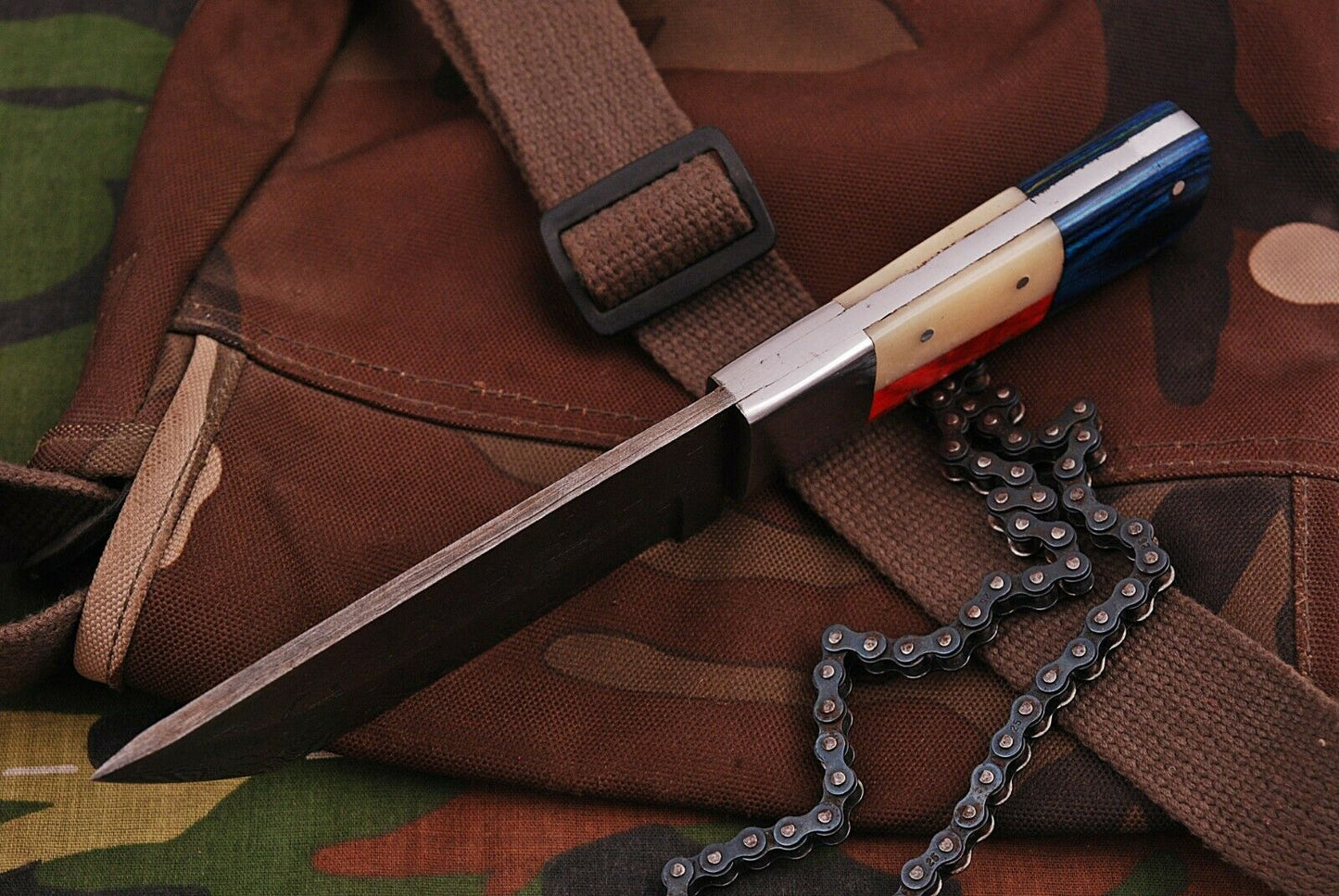 CUSTOM HANDMADE DAMASCUS TANTO BLADE HUNTING KNIFE HANDLE CAMEL BONE AND HARDWOOD