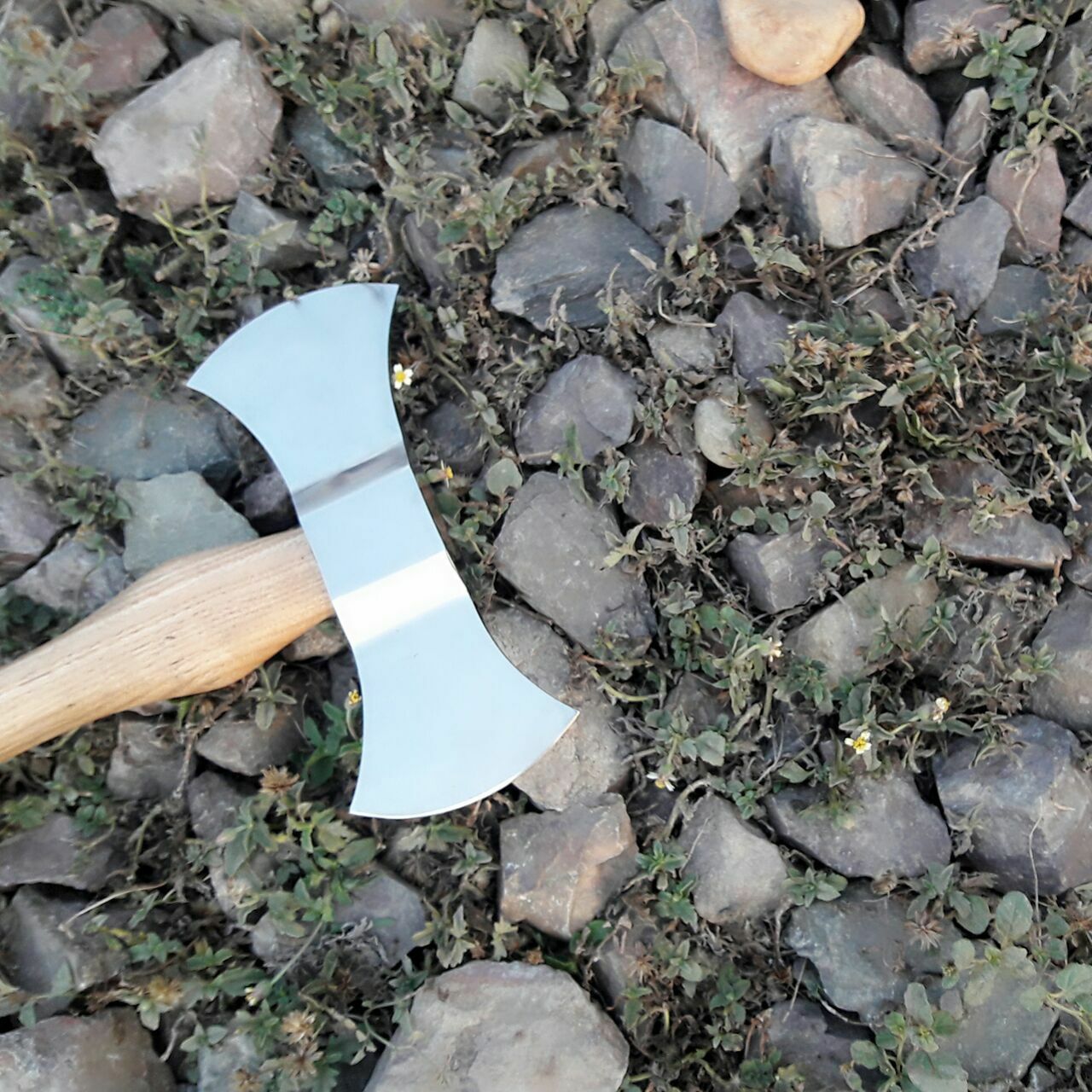 Custome handmade Axe - NB CUTLERY LTD