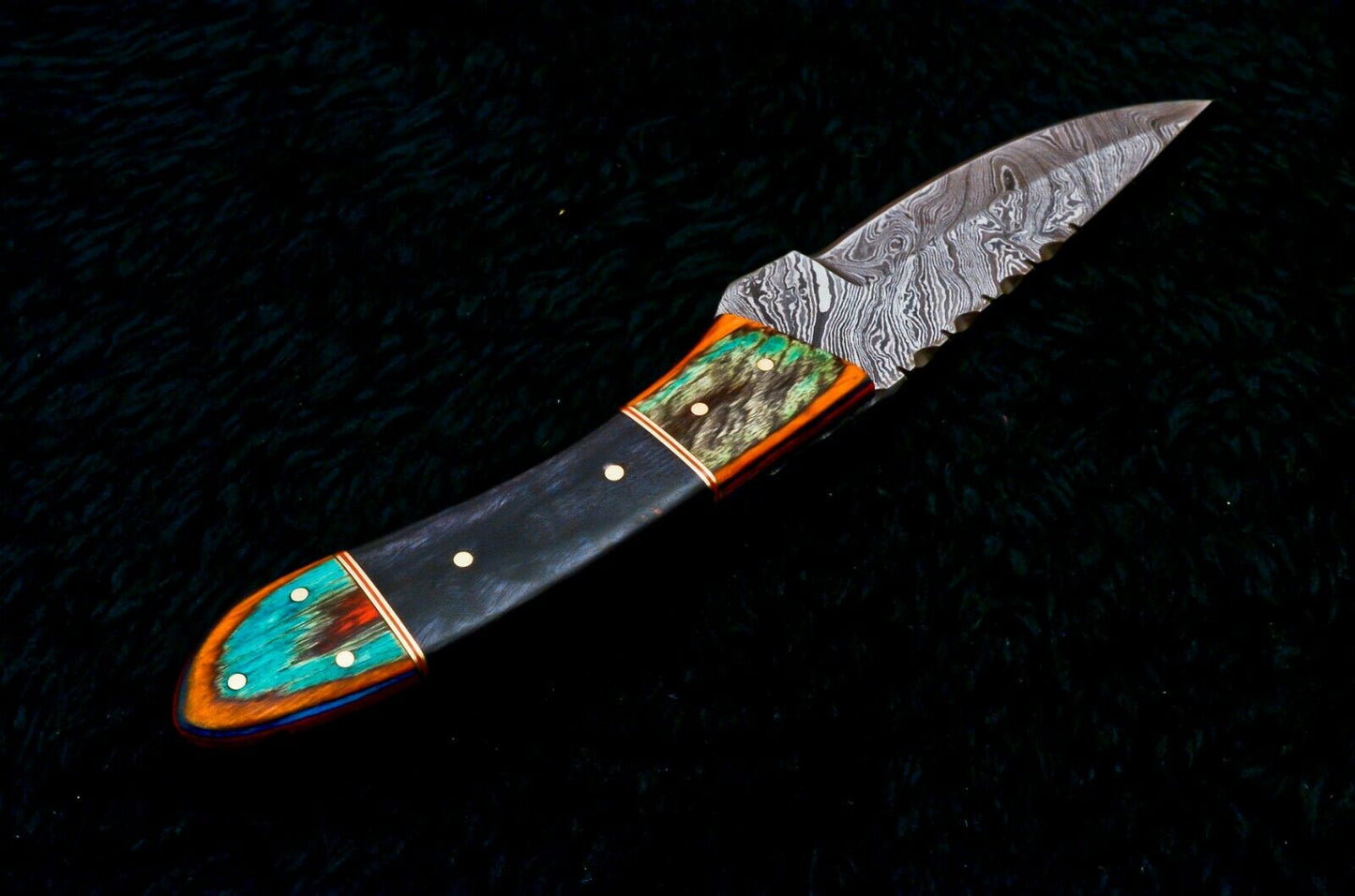 CUSTOM HANDMADE DAMASCUS STEEL HUNTING KNIFE HANDLE MATERIAL PAKKA WOOD, PAKKA BOLSTER