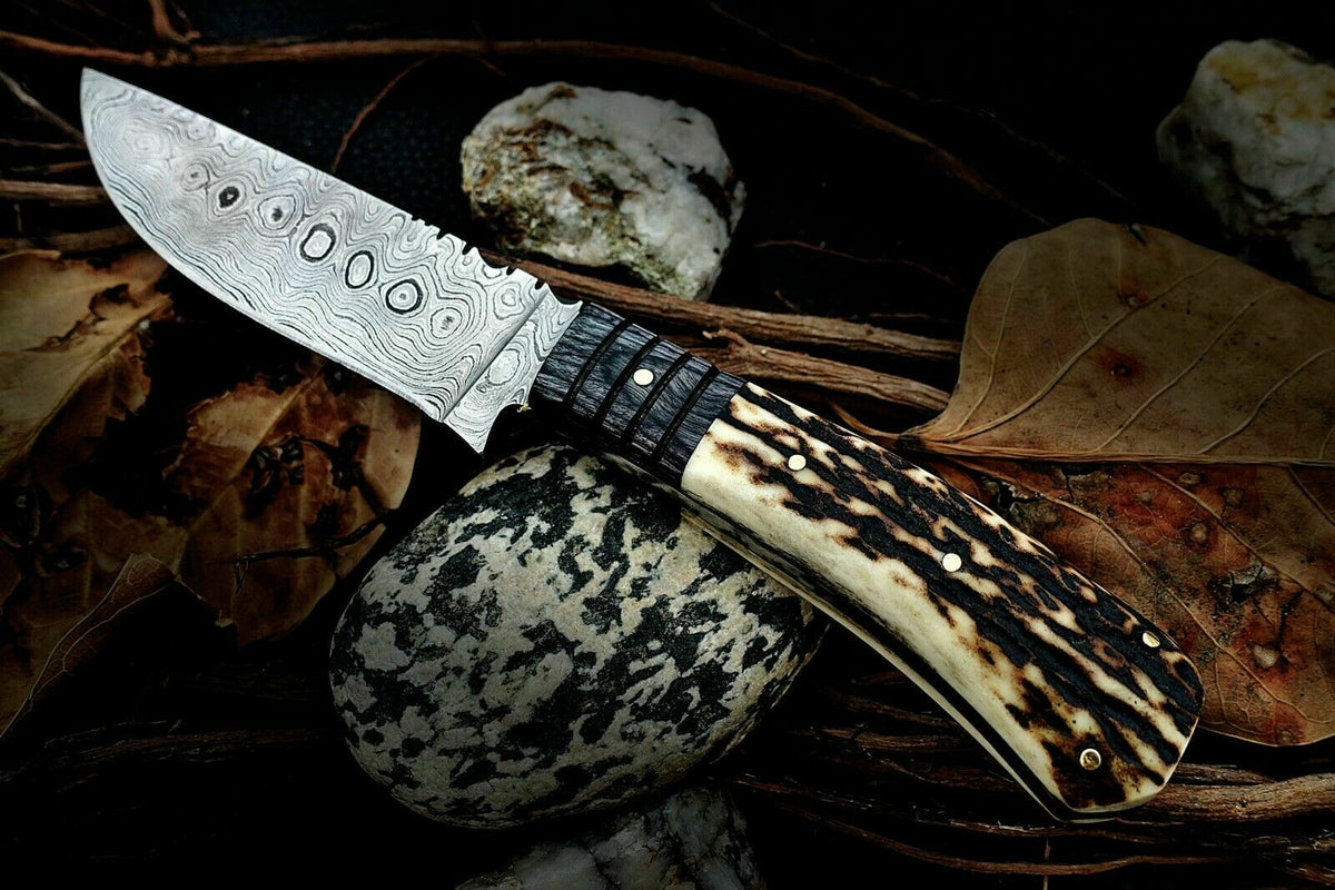Custom Handmade Damascus Steel Stag Horn Hunting Knife & Leather Sheath