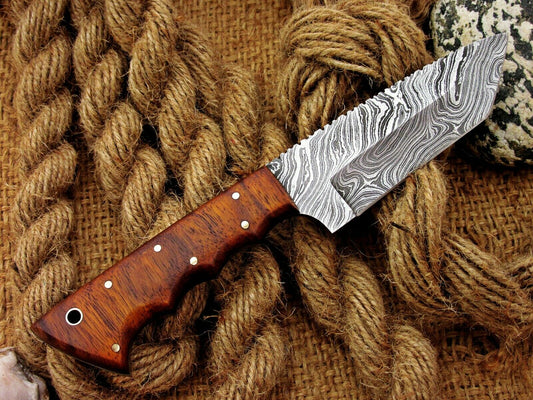 Custom Handmade Damascus Steel Skinner Knife with Rosewood Handle