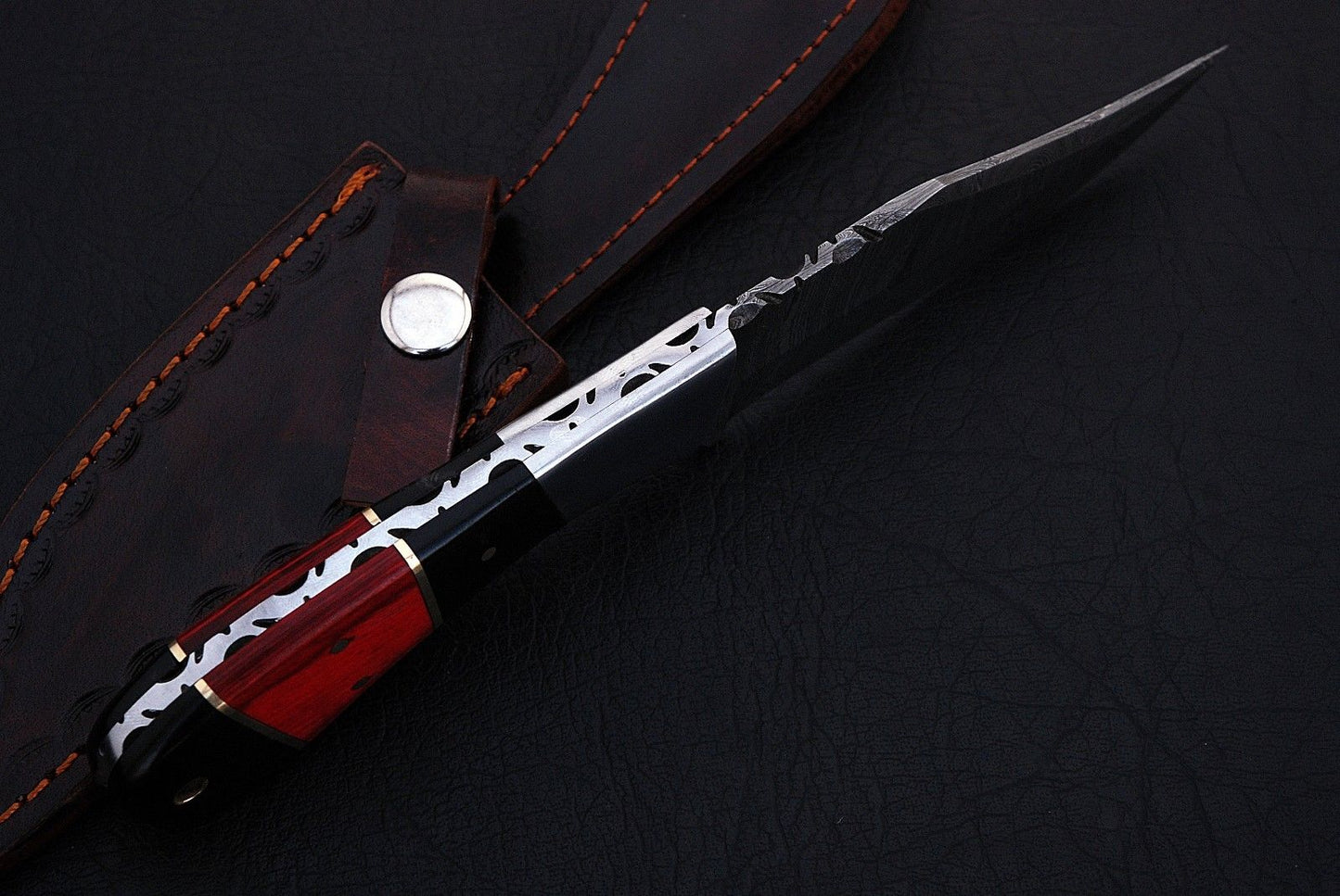 CUSTOM HANDMADE DAMASCUS HUNTING KNIFE HANDLE Genuine Red/Black Horn Handle with Brass