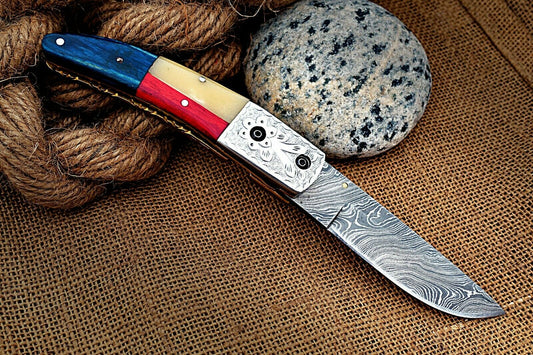 BEAUTIFUL HAND MADE DAMASCUS STEEL FOLDING KNIFE  (LINER LOCK)