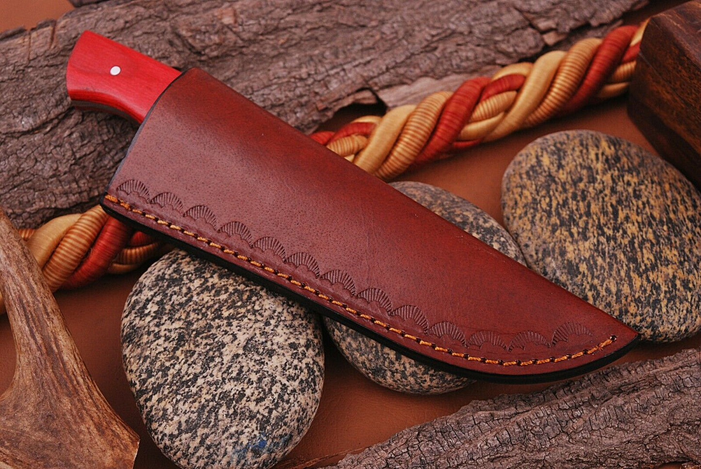 CUSTOM HANDMADE DAMASCUS STEEL HUNTING KNIFE HANDLE HARDWOOD