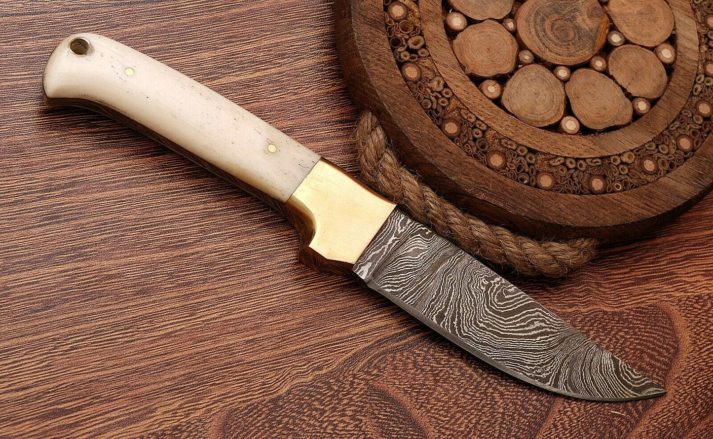 CUSTOM HANDMADE DAMASCUS HUNTING KNIFE Handle Camel Bone & Buffalo Horn with Stunning Brass Pins.
