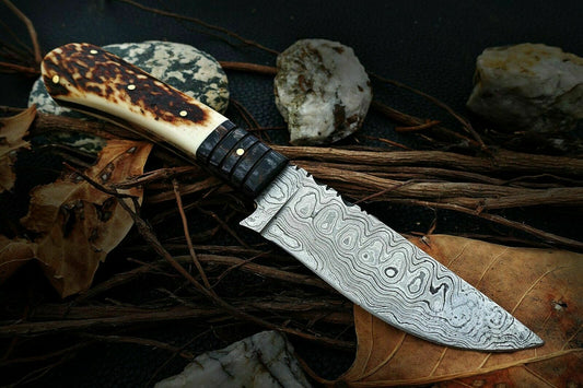 Custom Handmade Damascus Steel Stag Horn Hunting Knife & Leather Sheath