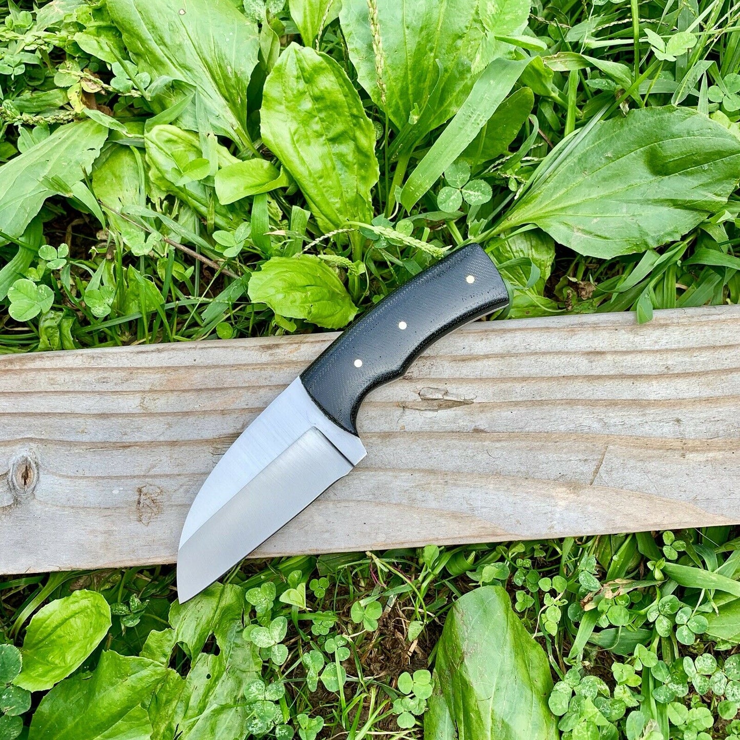 CUSTOM HANDMADE D2 STEEL HUNTING KNIFE HANDLE MICARTA