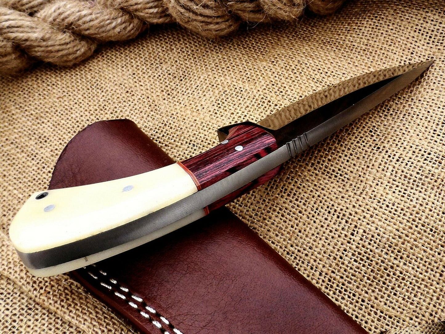 CUSTOM HANDMADE D2 STEEL HUNTING KNIFE Handle Material , paka wood bolster and bone