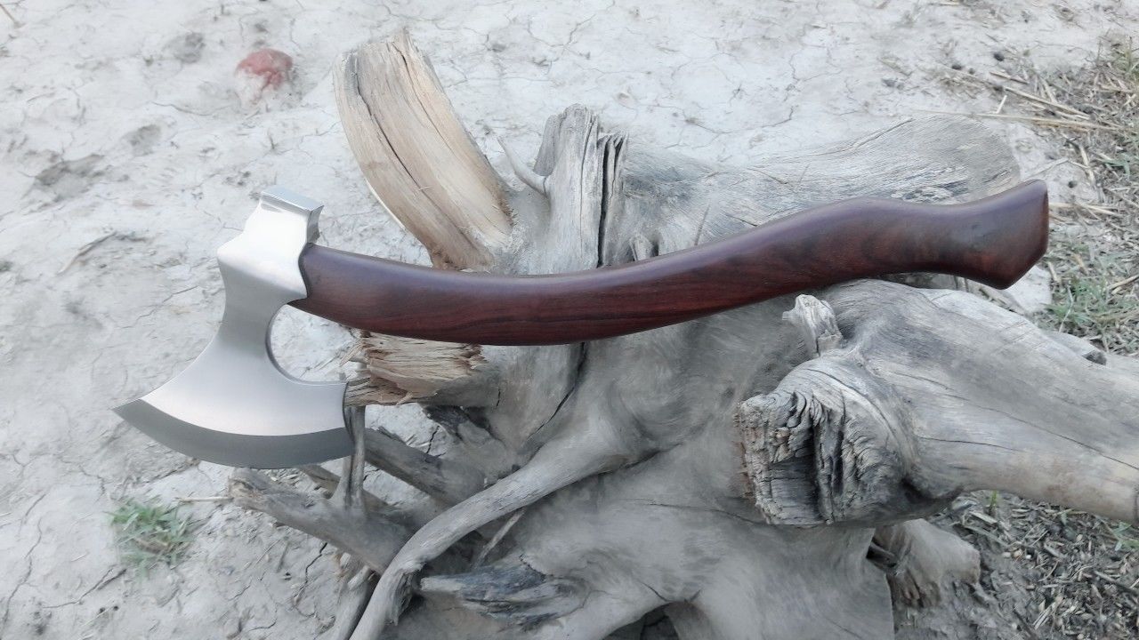 VINTAGE SPIKE THROWING AXE HATCHET BEARDED COMBAT WALNUT WOOD - RAZOR SHARP - NB CUTLERY LTD