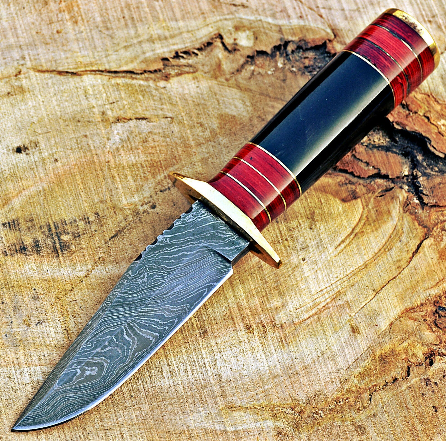 Beautiful Custom Handmade Damascus Steel Hunting Knife,Handle Bufalo Horn&Sheath