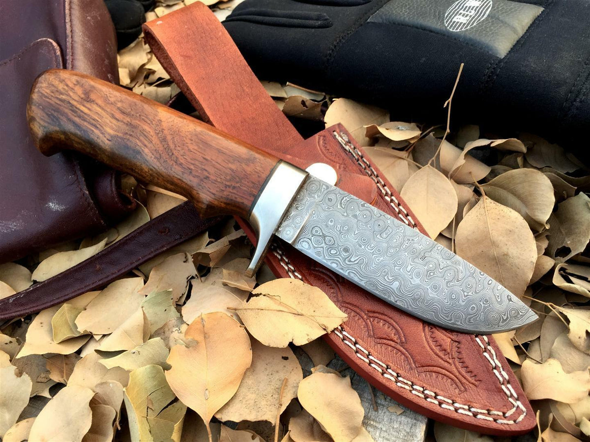 CUSTOM HANDMADE DAMASCUS STEEL KNIFE /ROSEWOOD HANDLE