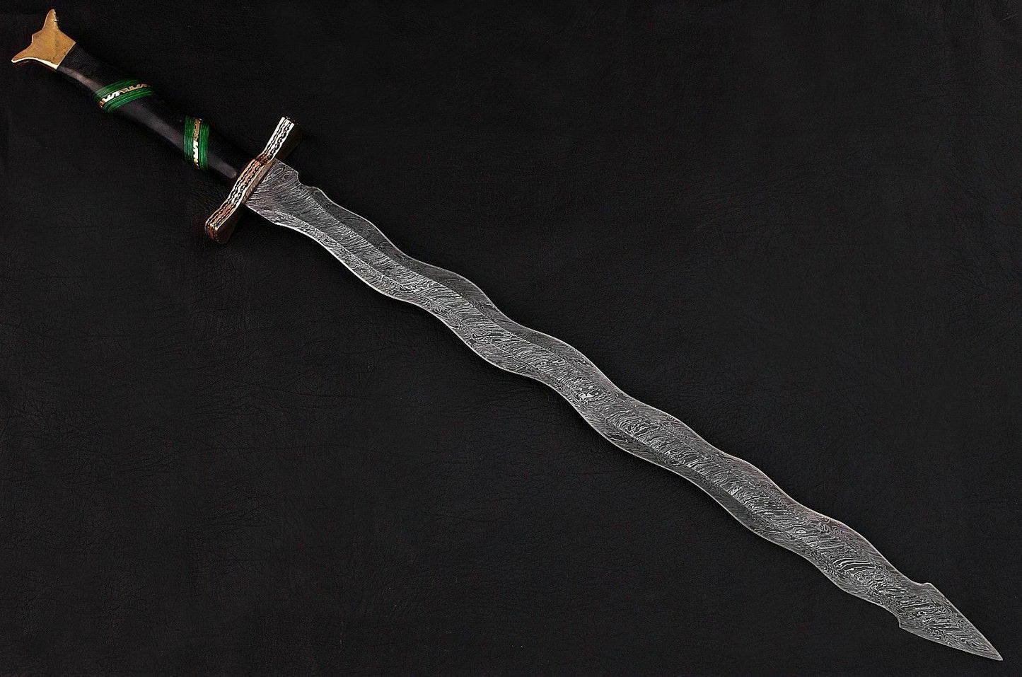 CUSTOM HANDMADE DAMASCUS STEEL SWORD WITH LEATHER SHEATH