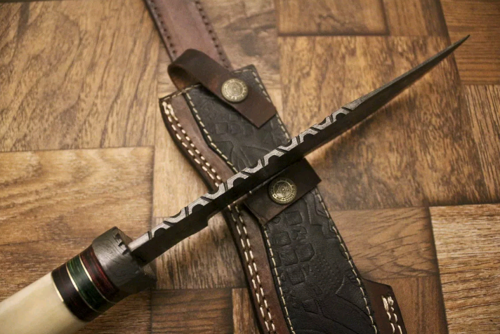 Beautiful Custom Handmade Damascus Steel Bowie knife" Camel Bone & Wood Handle