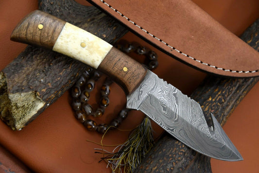 CUSTOM HANDMADE DAMASCUS GUTHOOK HUNTING KNIFE Handle Walnut Wood & Camel Bone