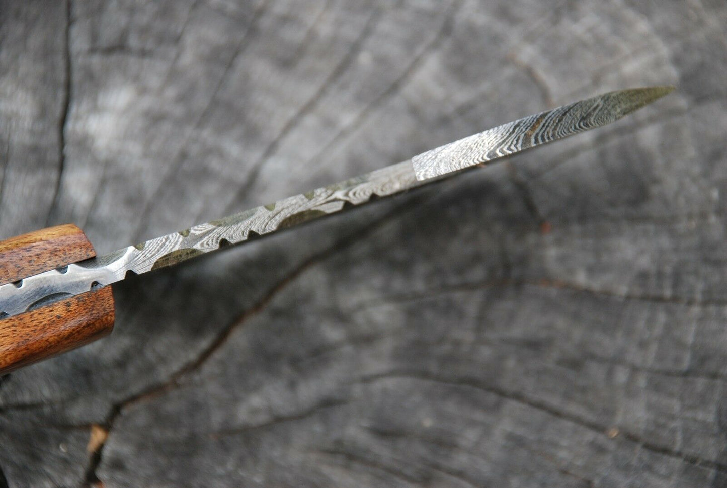 CUSTOM HANDMADE DAMASCUS GUTHOOK HUNTING KNIFE Genuine Walnut Handle with Brass Pins & Lanyard Hole