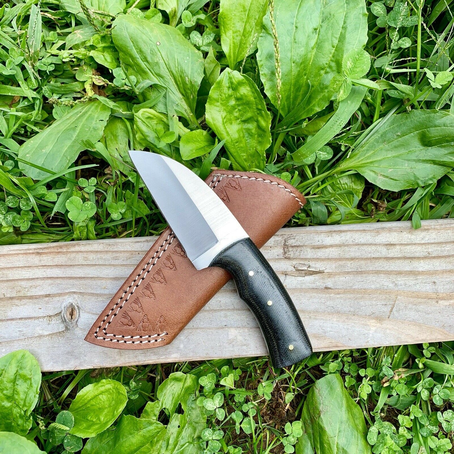 CUSTOM HANDMADE D2 STEEL HUNTING KNIFE HANDLE MICARTA
